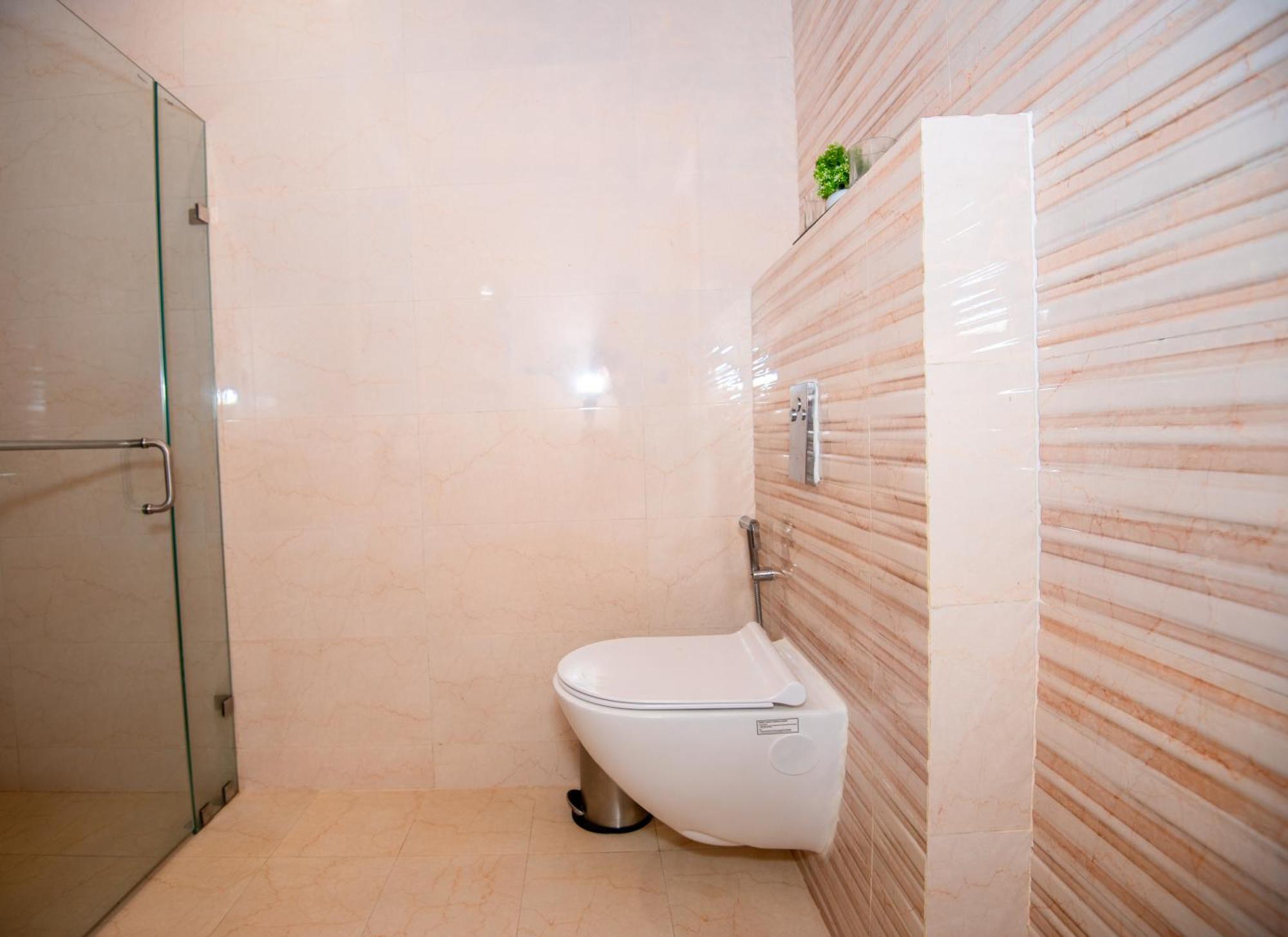 Hotel Avadh Classio Near By Ram Mandir Faizābād Esterno foto