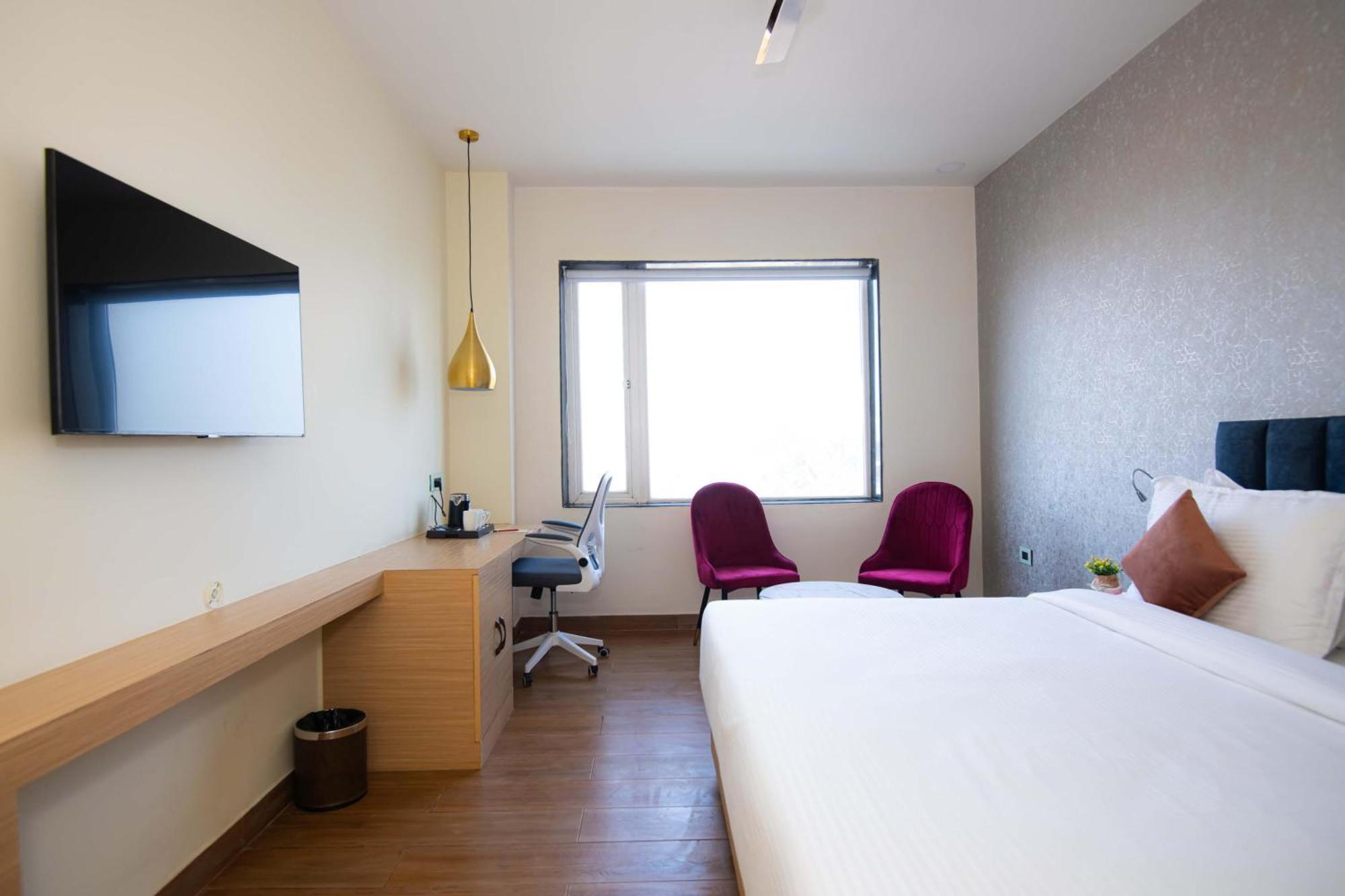 Hotel Avadh Classio Near By Ram Mandir Faizābād Esterno foto
